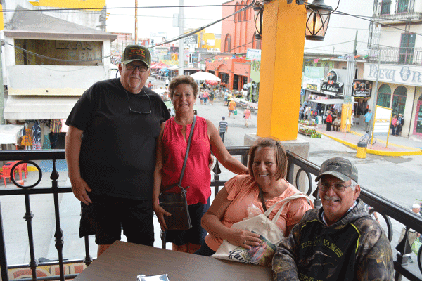 20220321 Nuevo Progreso Tourist Day HMoering DSC 0132 2 web