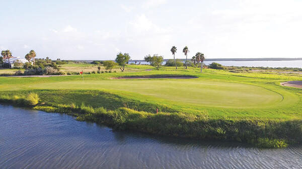 20220223 GOLF SPI Golf Course 3 Green from Harbor Units