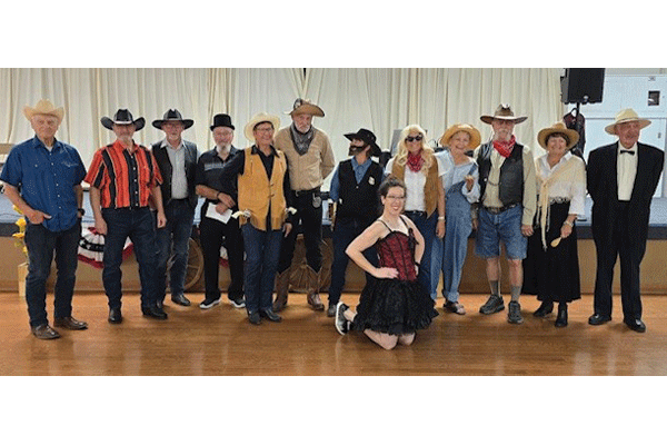 El VAlle DEl Sol Our mystery players and Julia Lane Cooper web